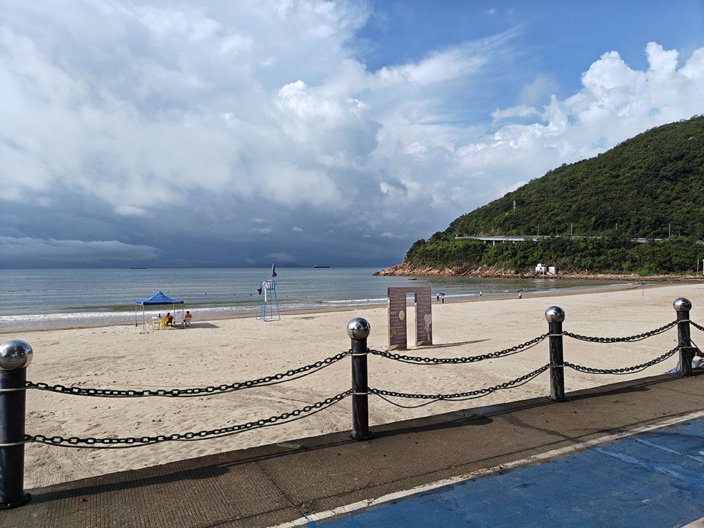 “溪涌之行，6月風(fēng)雨擋不住激埃特的熱情”/